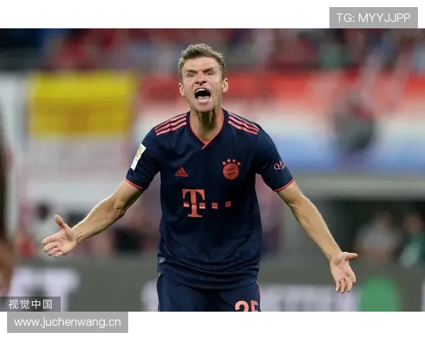 [德甲]穆勒禁区内横传 金玟哉跟进爆射得手.