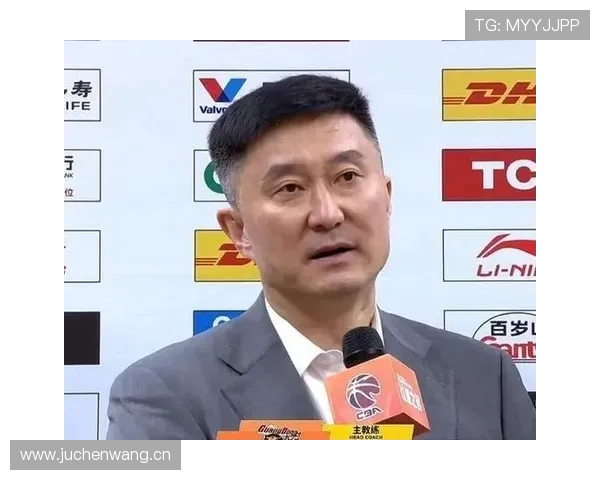杜锋G2战术调整精准 双塔攻守压制威金顿